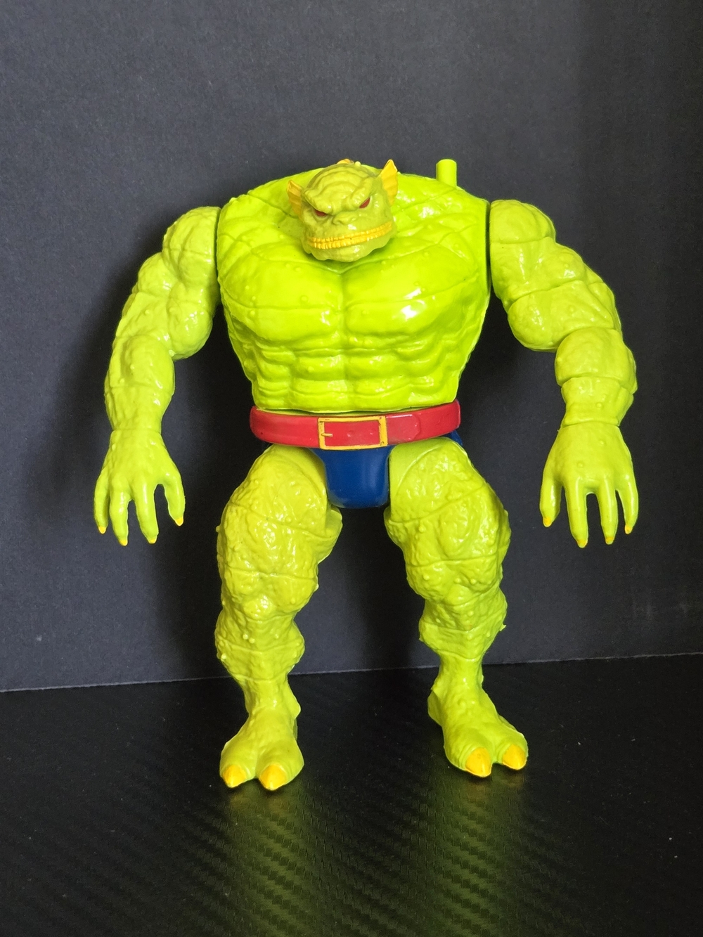 Vintage 1994 ToyBiz Marvel Universe X-Men Ch'od Mutant Action Figure Green